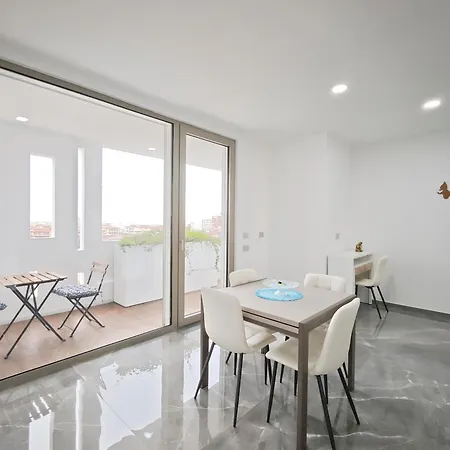 Apartamento Al Nono Piano Bari